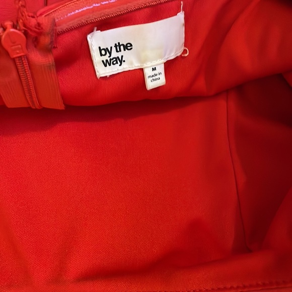 Revolve Womens Red MIDI Dress - Picture 4 of 5